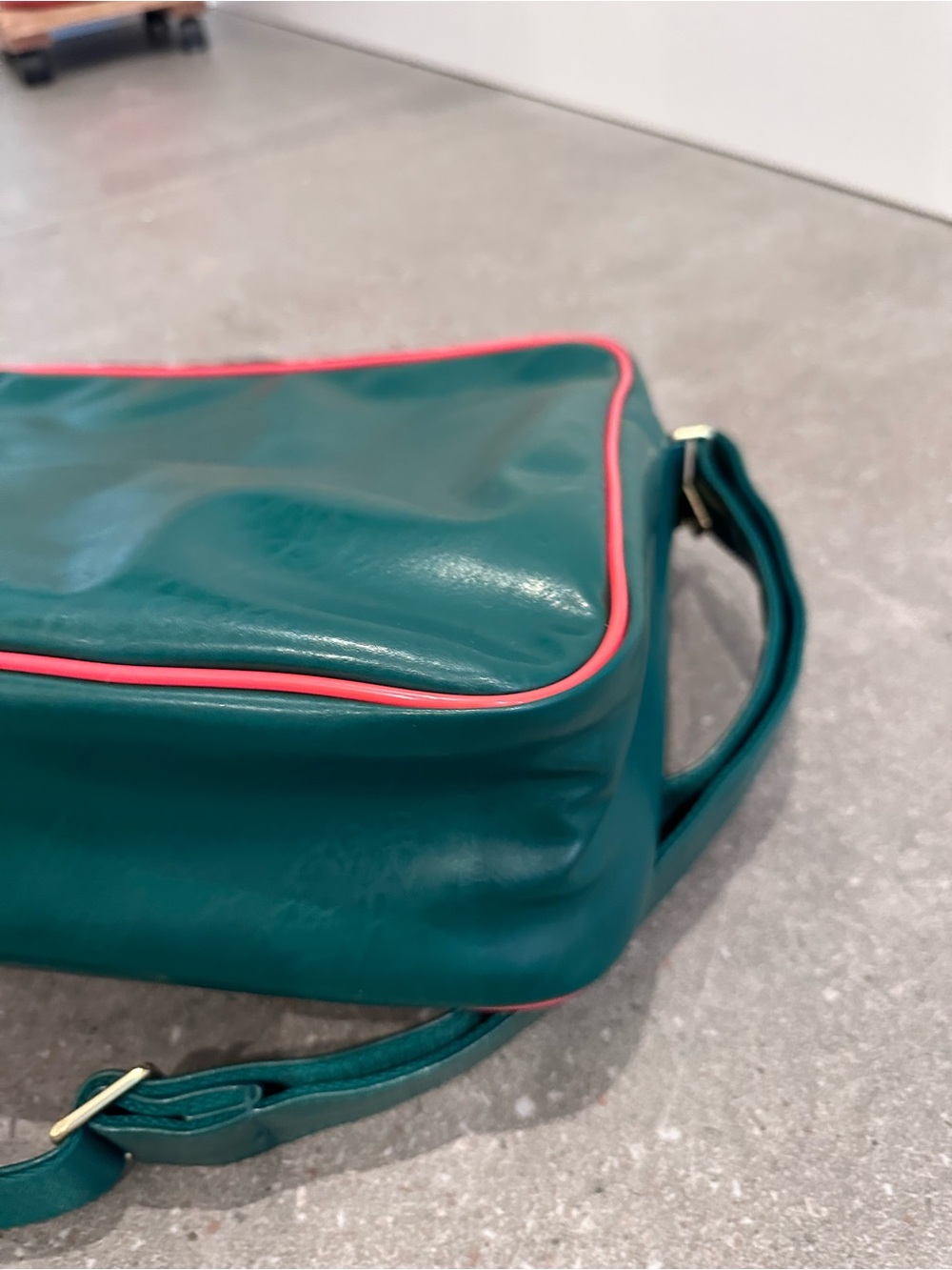 Adidas OG AIRLINER BAG - Picture 5 of 8